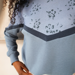 Breastfeeding Sweatshirt - Blue Floral